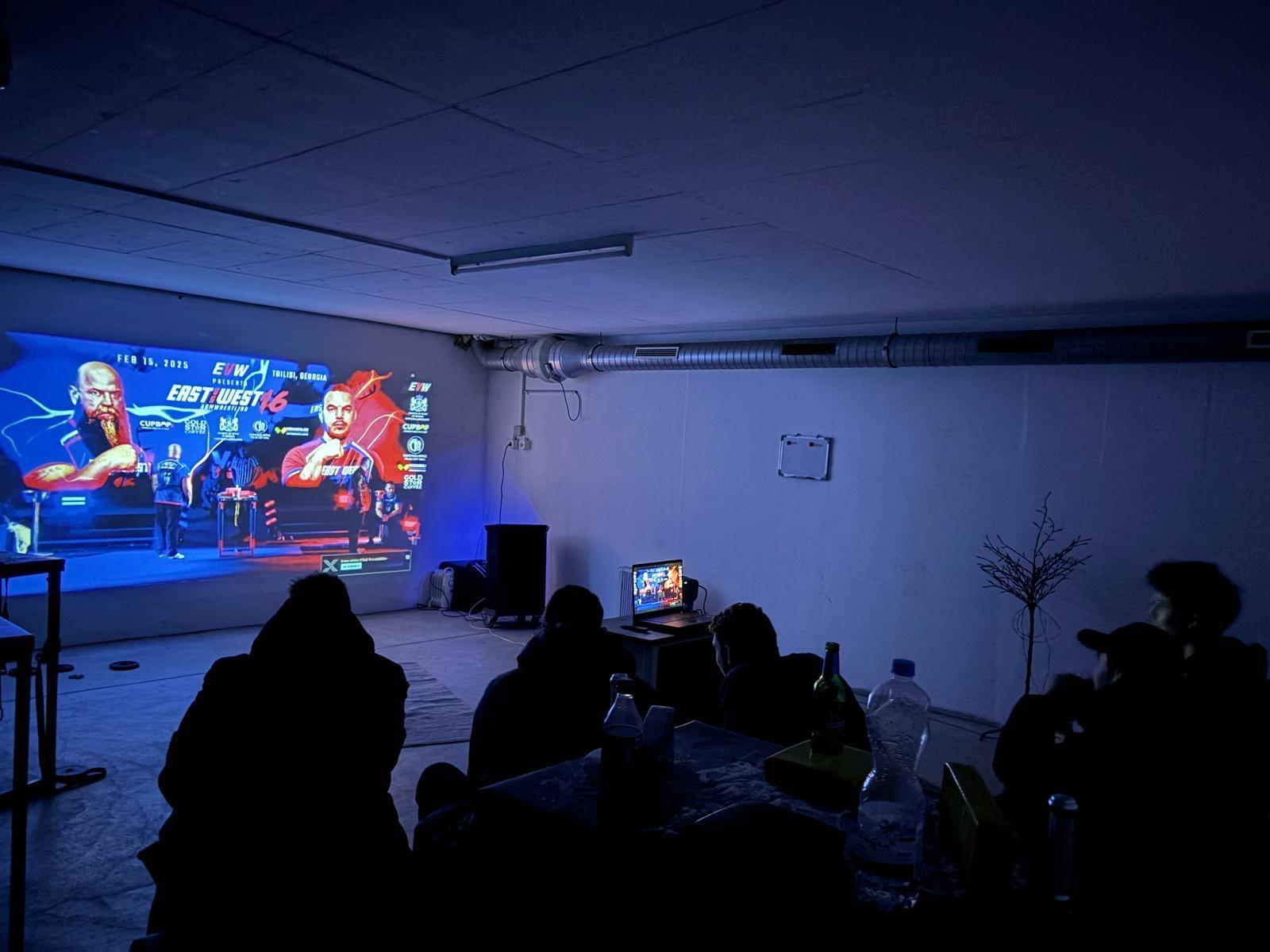 East vs West 16 Watch Party im Armforce Basel Clubhaus